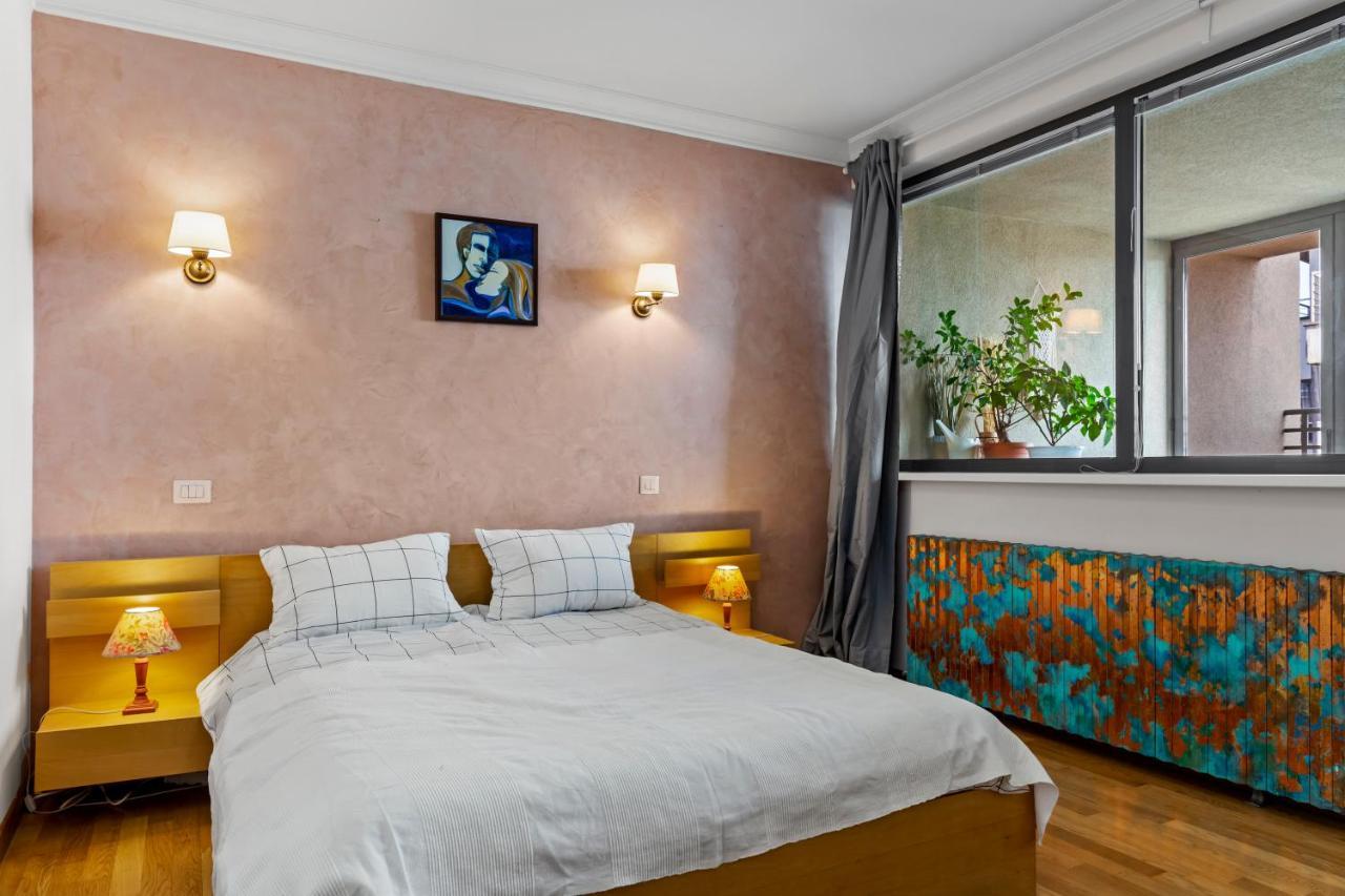 125 Sqm Family Friendly With Kids Room Bukarest Exteriör bild