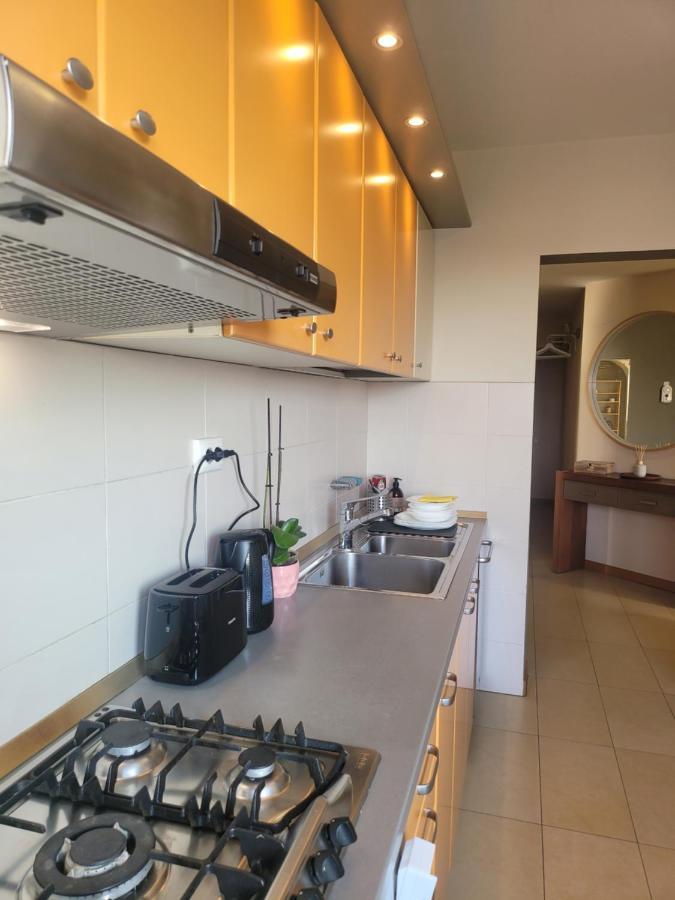 125 Sqm Family Friendly With Kids Room Bukarest Exteriör bild