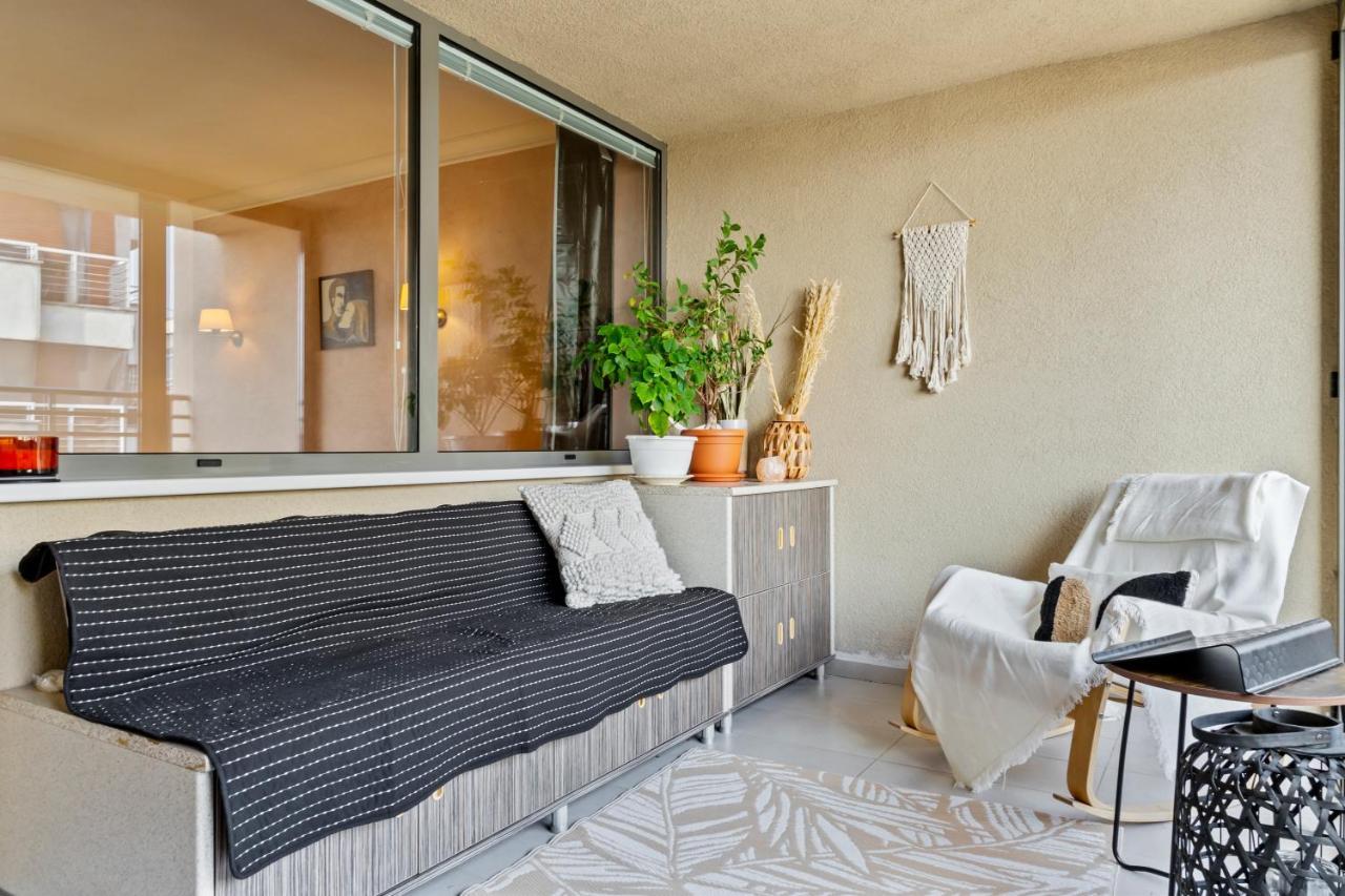 125 Sqm Family Friendly With Kids Room Bukarest Exteriör bild